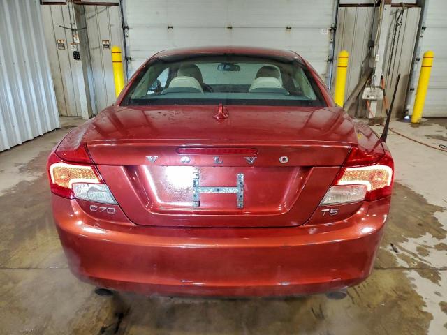 Volvo C70 T5 Image 3