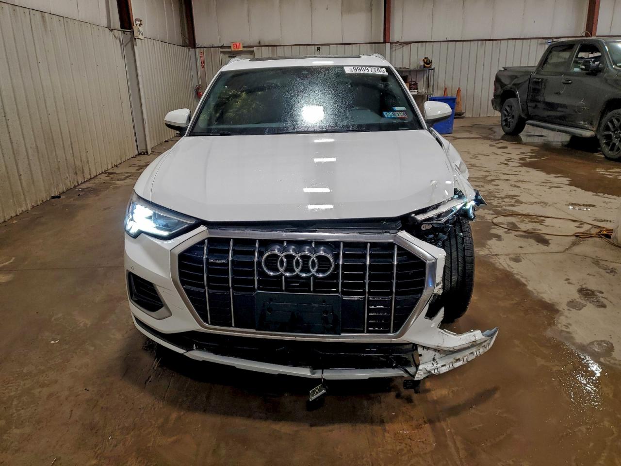 Audi Q3 Premium Plus Image 2