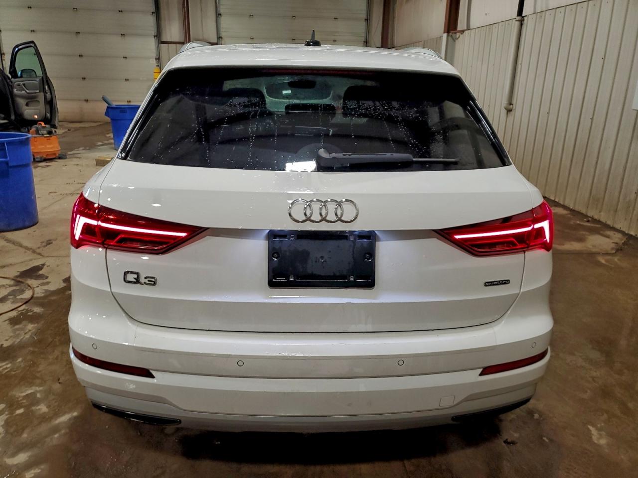 Audi Q3 Premium Plus Image 5