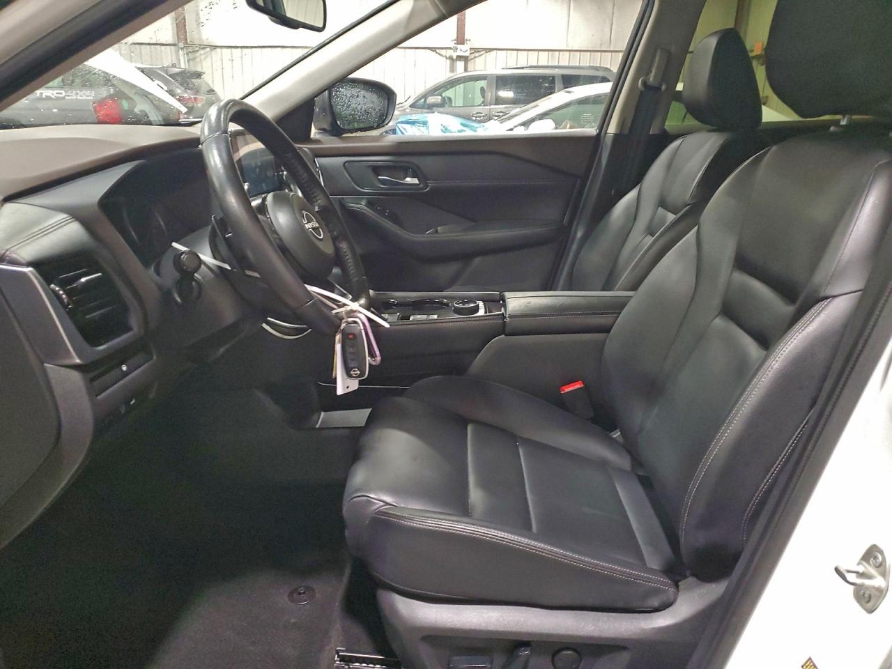 Nissan Rogue Sl Image 2