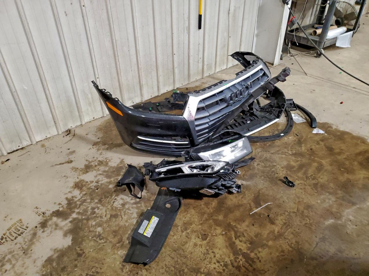 Audi Q5 Premium Plus Image 13