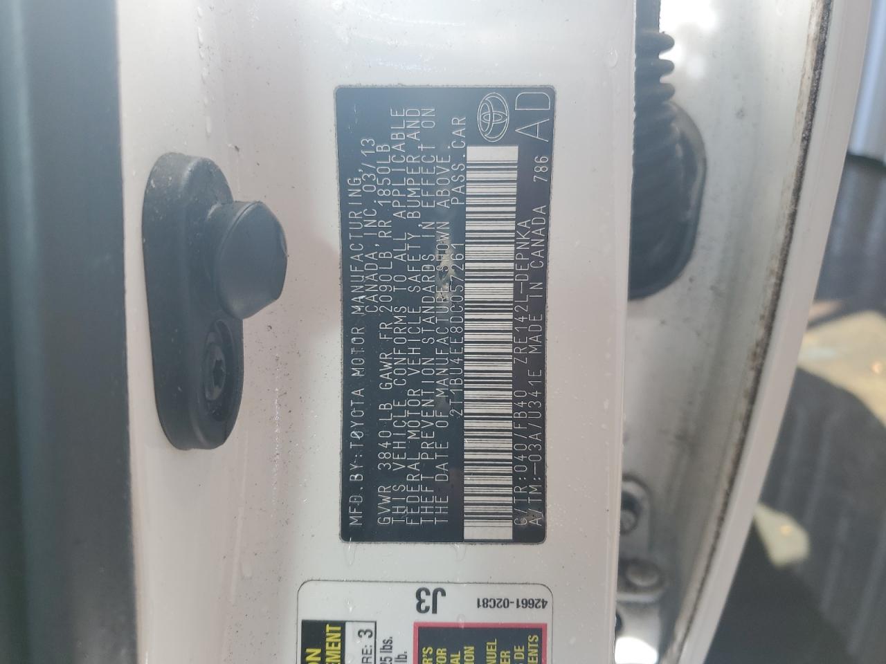 Toyota Corolla Base Image 8