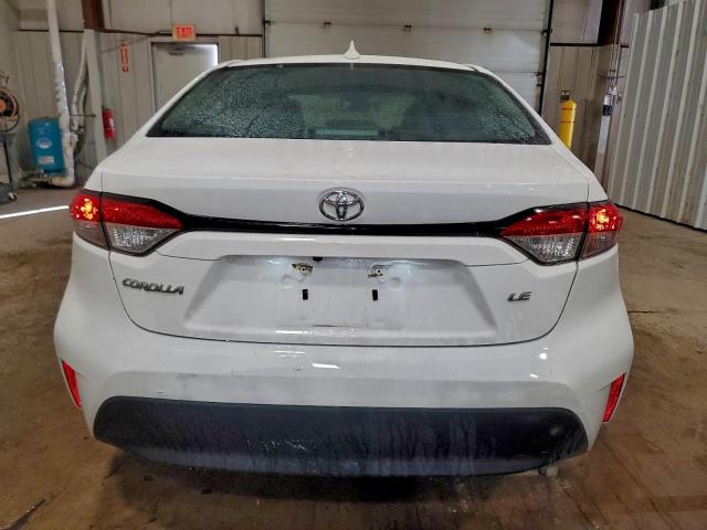 Toyota Corolla Le Image 12