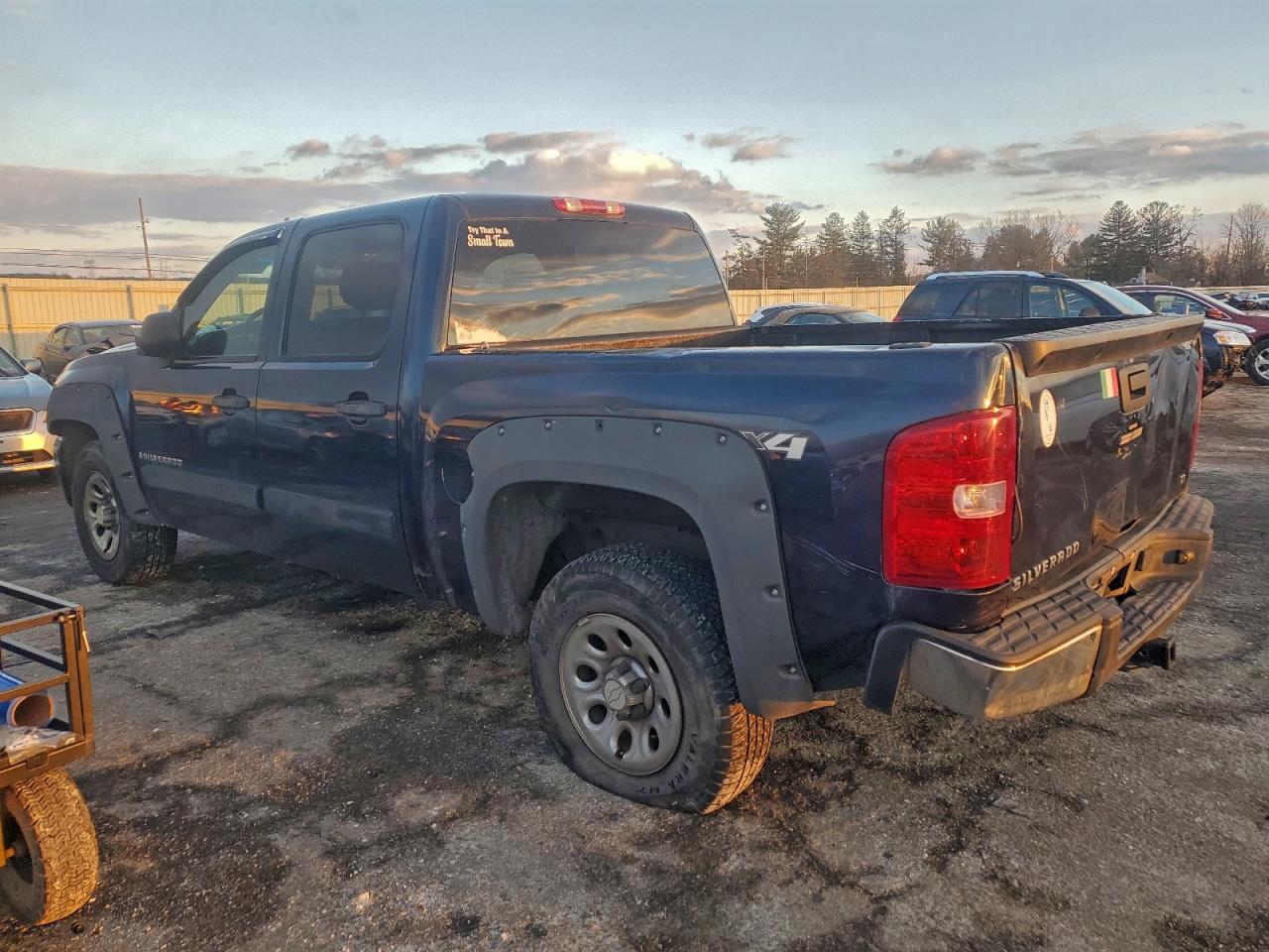 Chevrolet Silverado K1500 Crew Cab Image 9