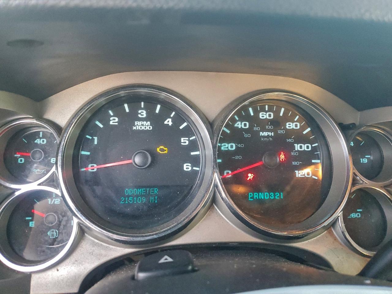 Chevrolet Silverado K1500 Crew Cab Image 8