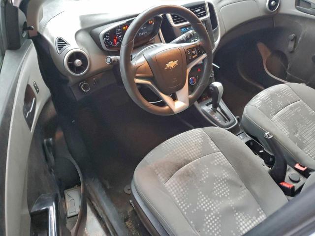 Chevrolet Sonic Image 9