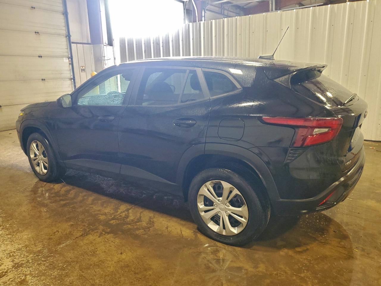 Chevrolet Trax Ls Image 12