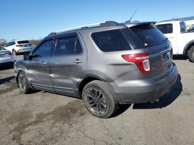 Ford Explorer Xlt Image 3