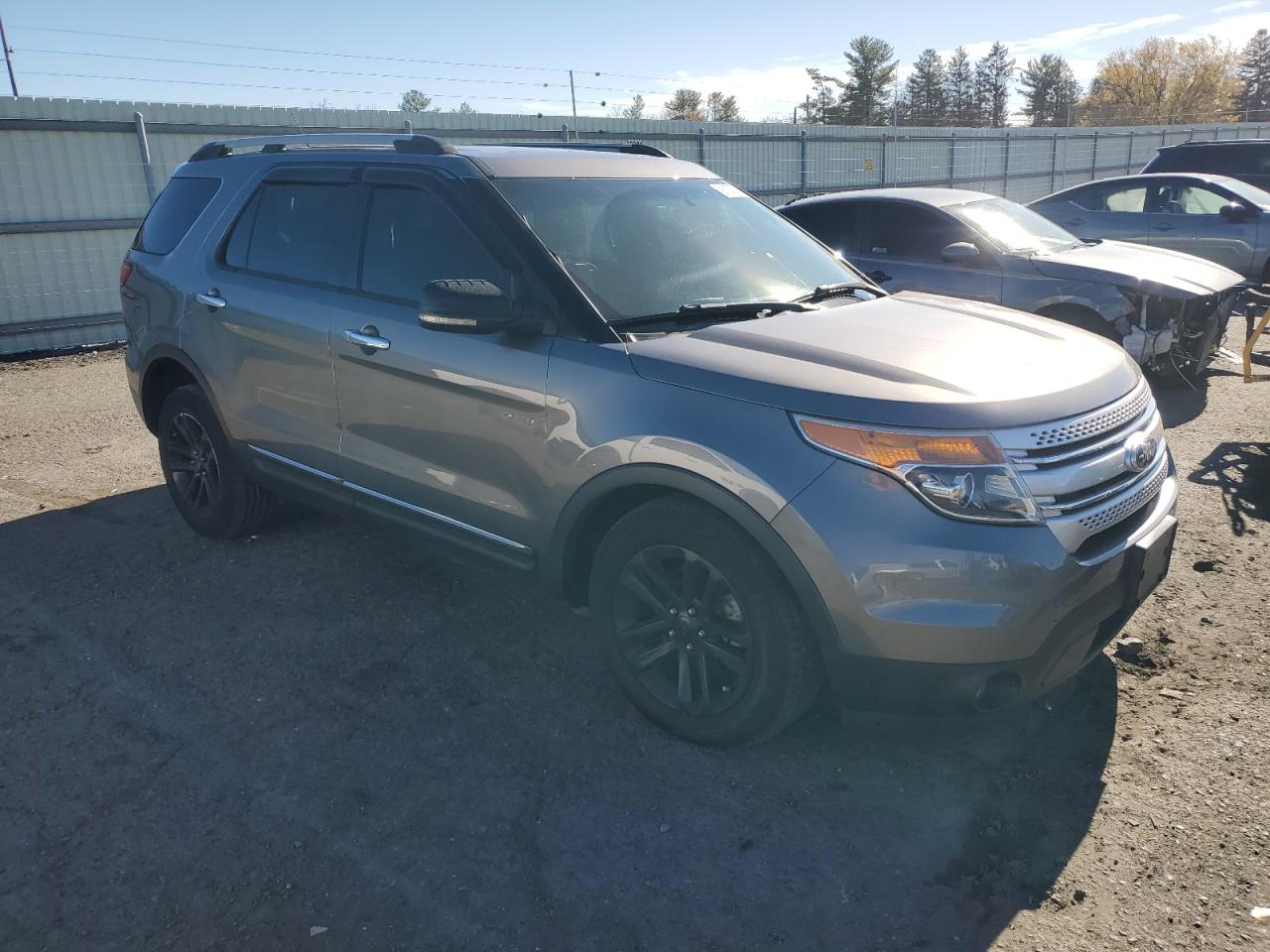 Ford Explorer Xlt Image 5