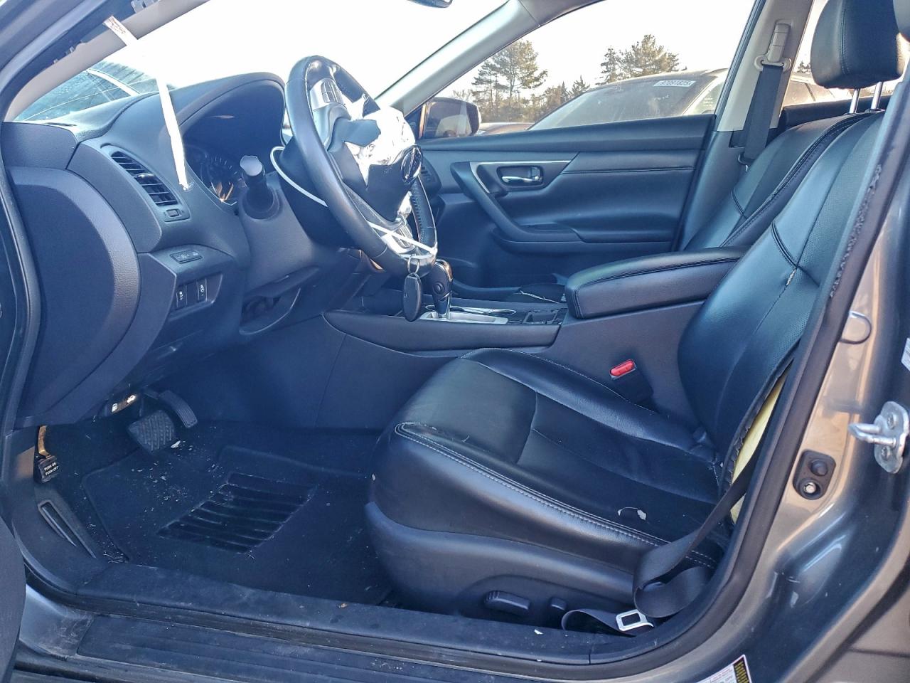 Nissan Altima 2.5 Image 5