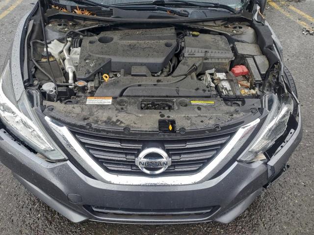 Nissan Altima 2.5 Image 10