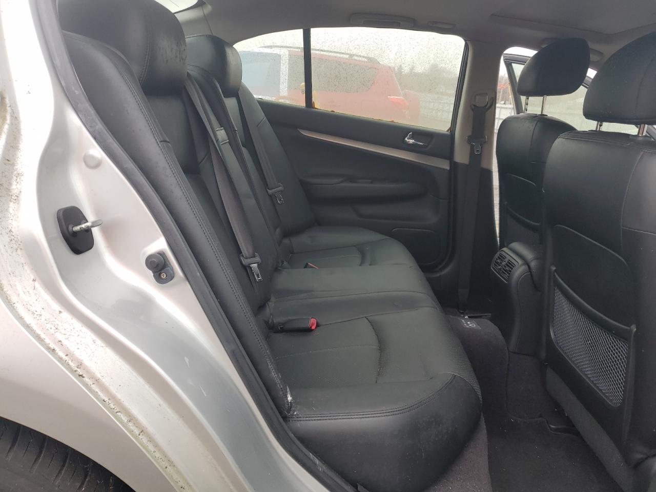 INFINITI G25 Image 10
