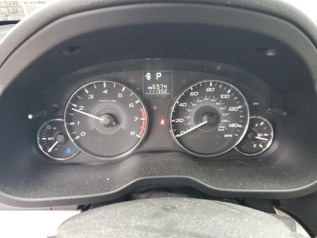 Subaru Outback 2.5i Image 10