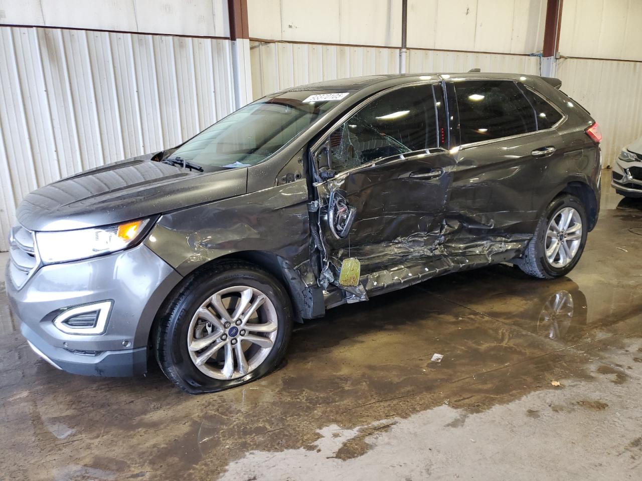 Ford Edge Titanium Image 1