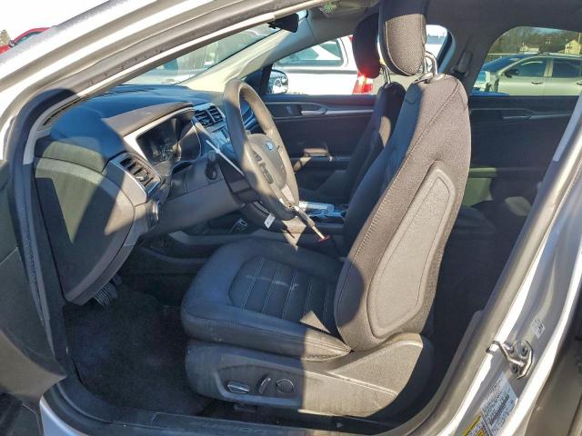 Ford Fusion Se Image 11