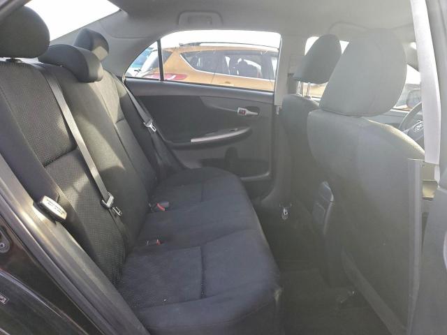 Toyota Corolla Base Image 4