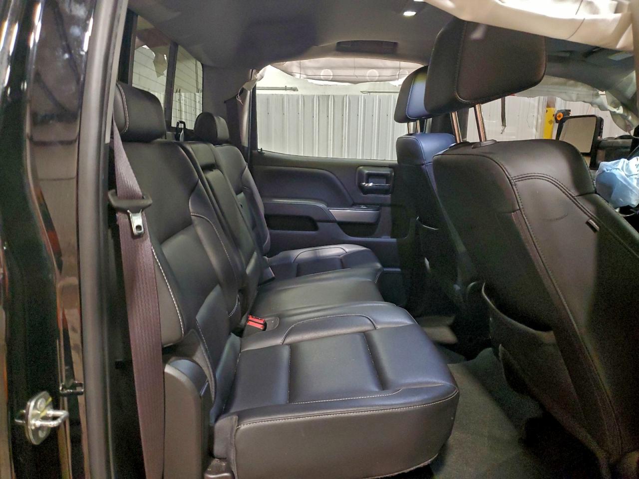 Chevrolet Silverado K2500 Heavy Duty Ltz Image 8