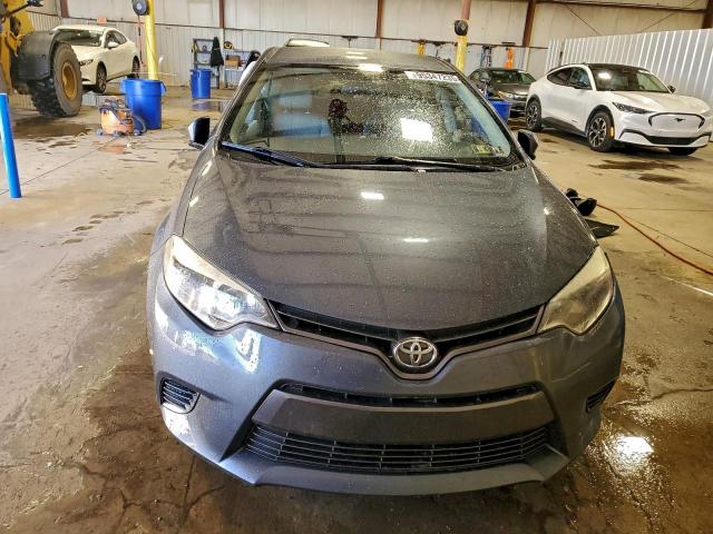 Toyota Corolla L Image 8