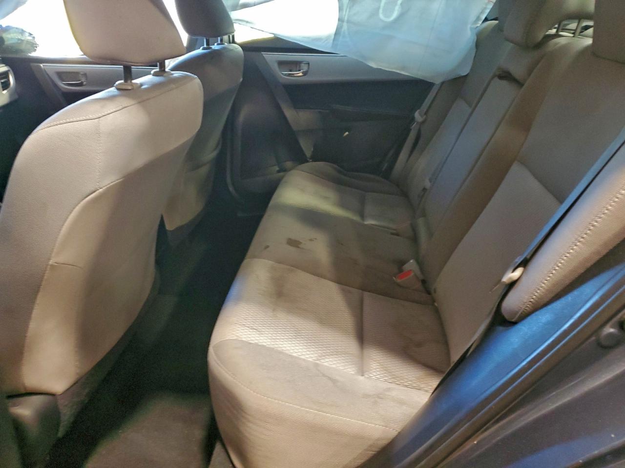 Toyota Corolla L Image 7