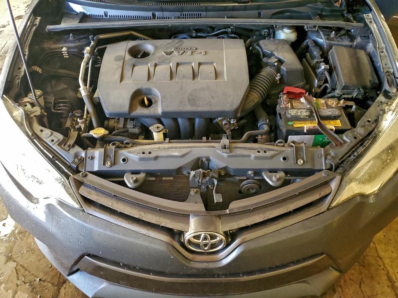 Toyota Corolla L Image 12