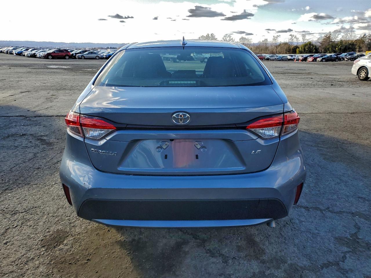 Toyota Corolla Le Image 3