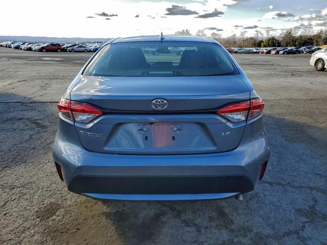 Toyota Corolla Le Image 3