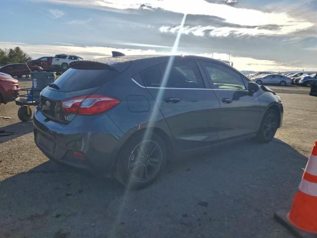 Chevrolet Cruze Lt Image 3