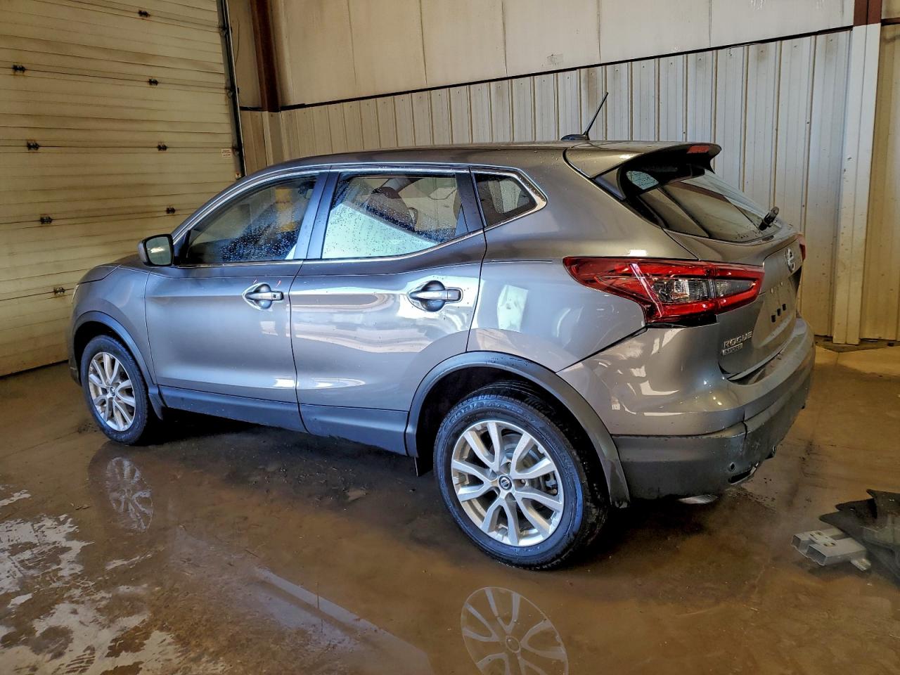 Nissan Rogue S Image 5