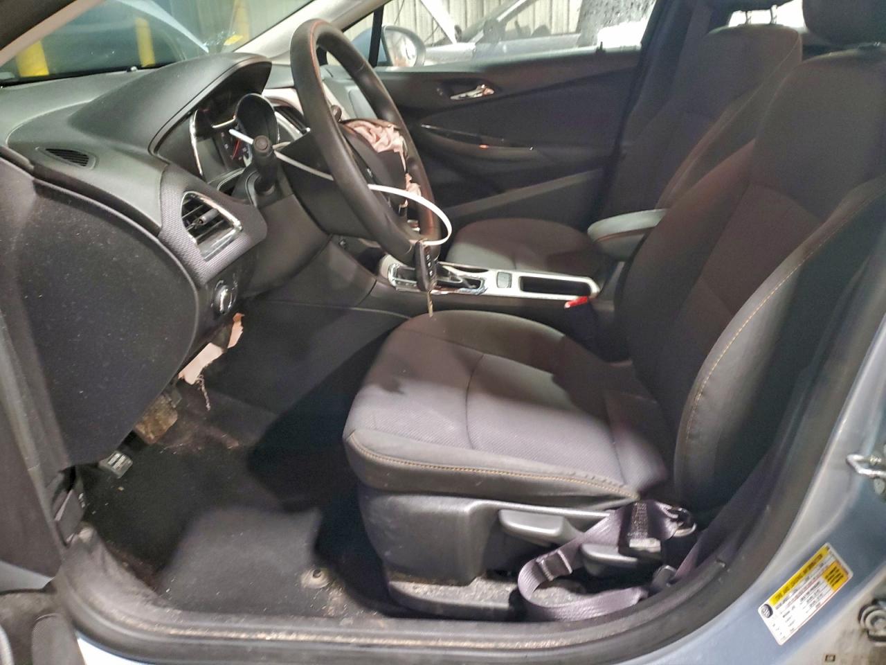 Chevrolet Cruze Ls Image 5