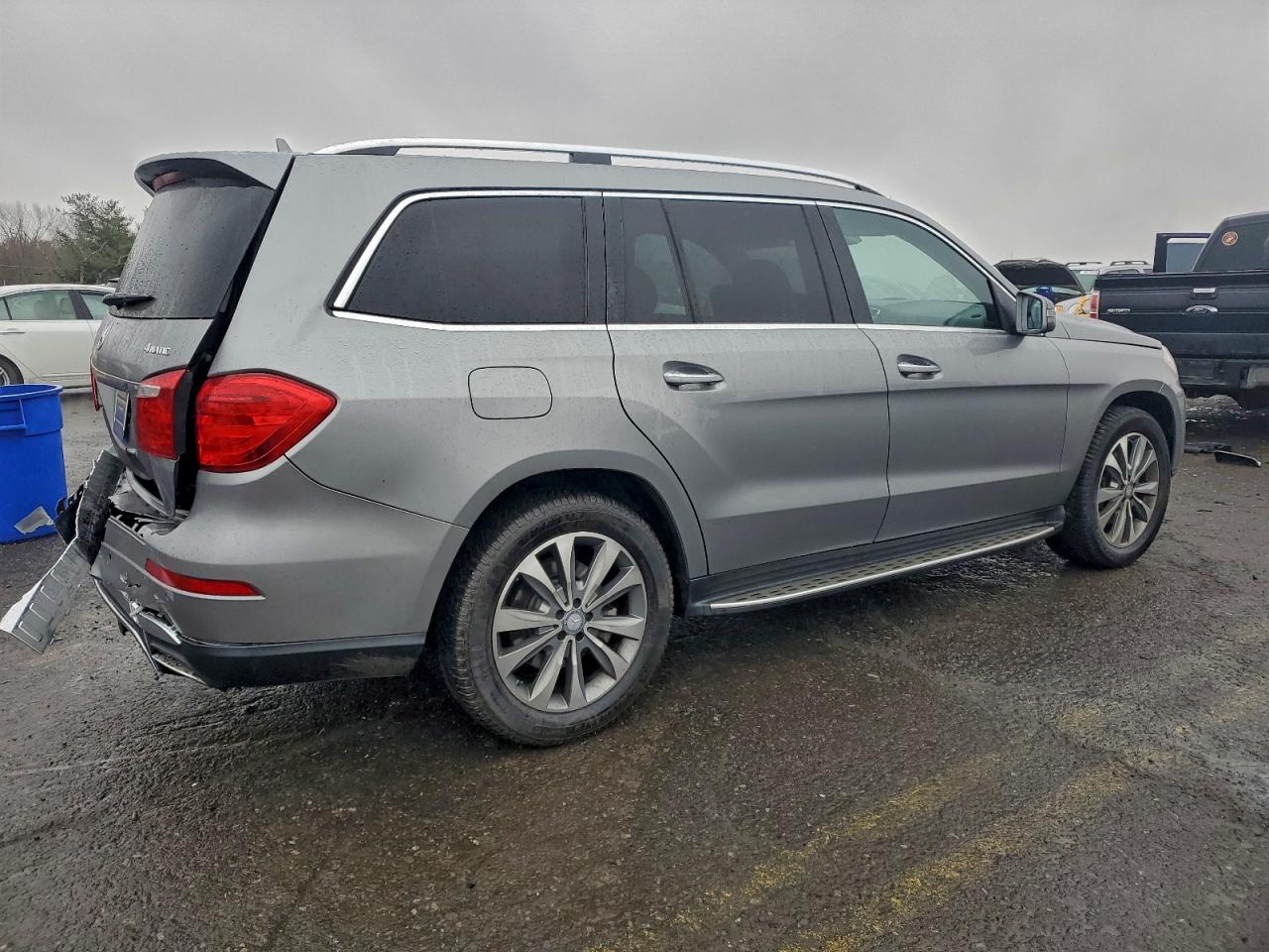 Mercedes-Benz G-Class 450 4matic Image 8