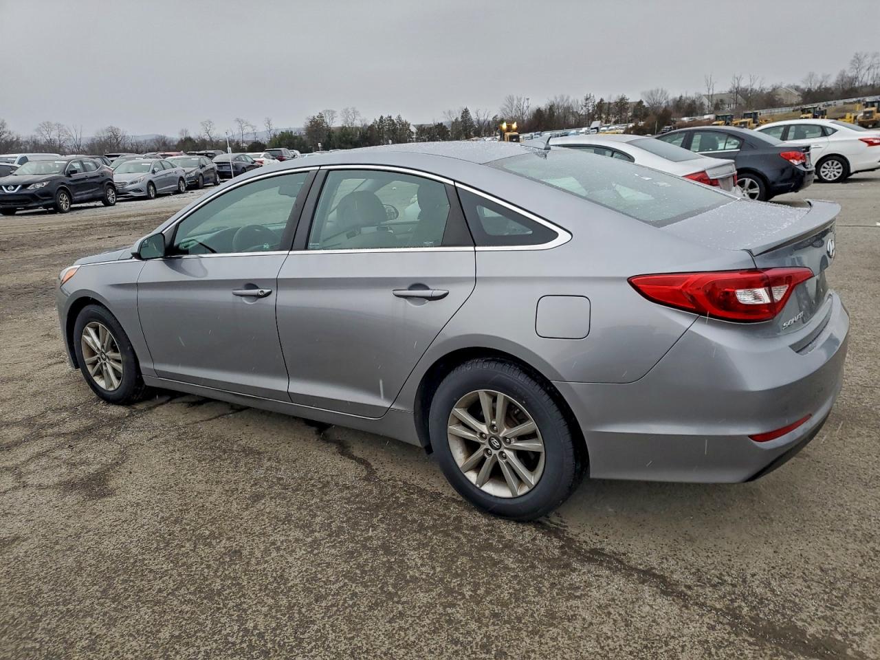 Hyundai SONATA Se Image 2