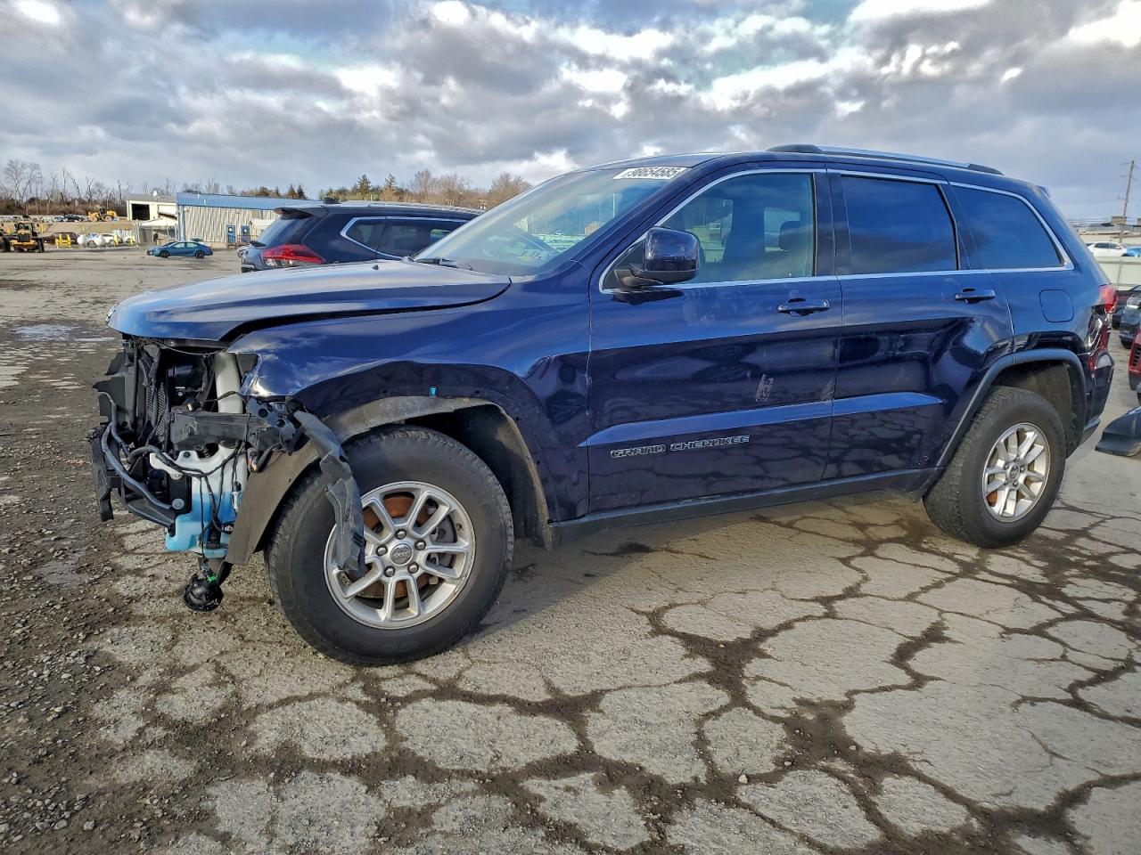 Jeep Grand Cherokee Laredo Image 1
