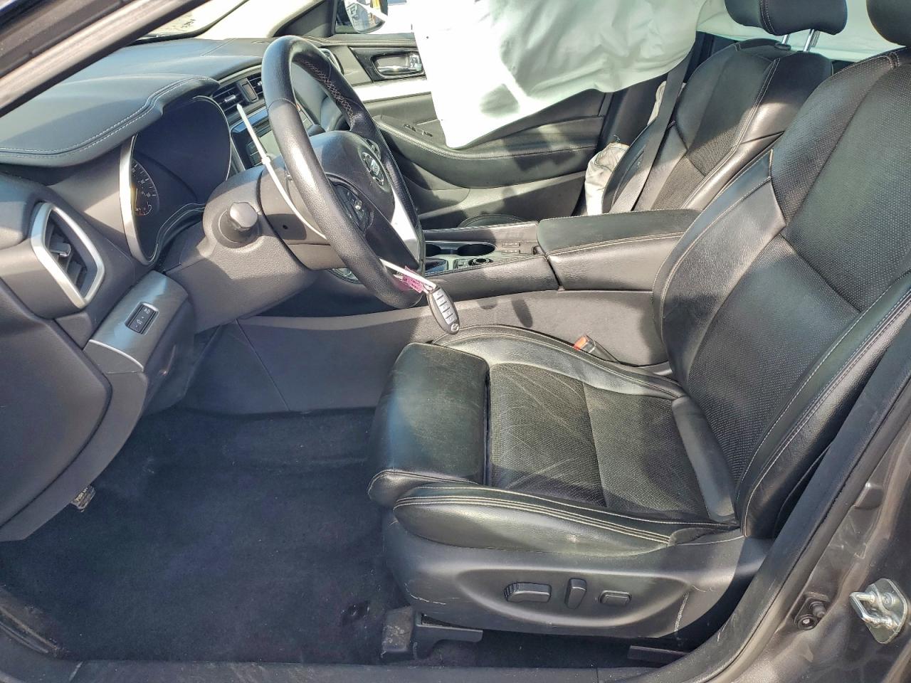 Nissan Maxima 3.5s Image 12