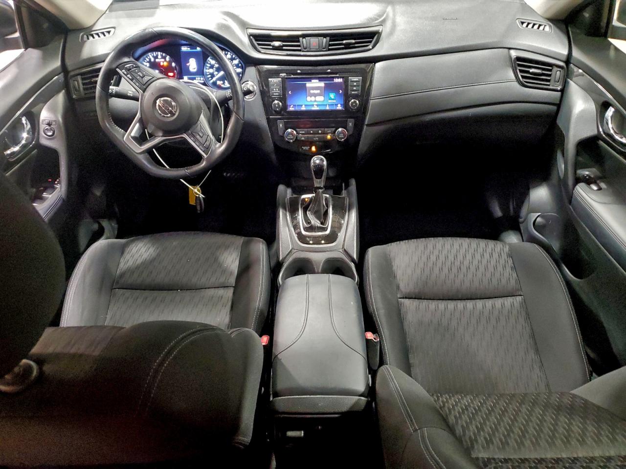 Nissan Rogue S Image 5