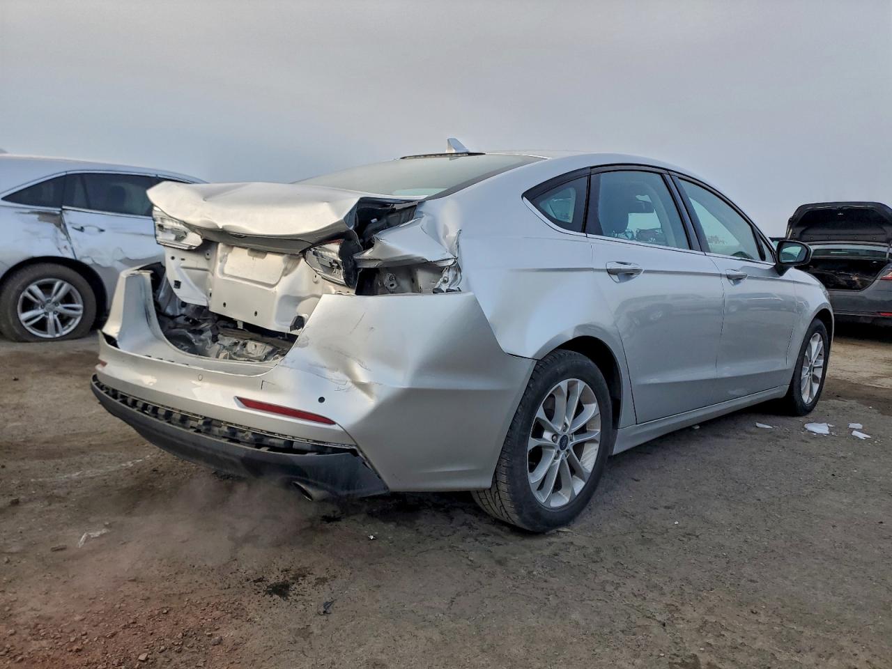 Ford Fusion Se Image 3