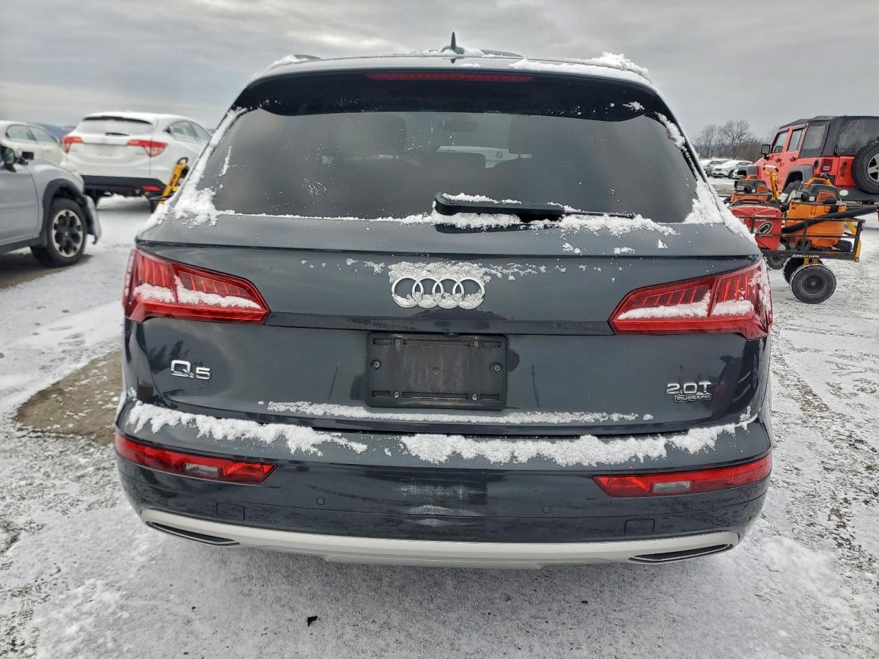 Audi Q5 Premium Plus Image 3