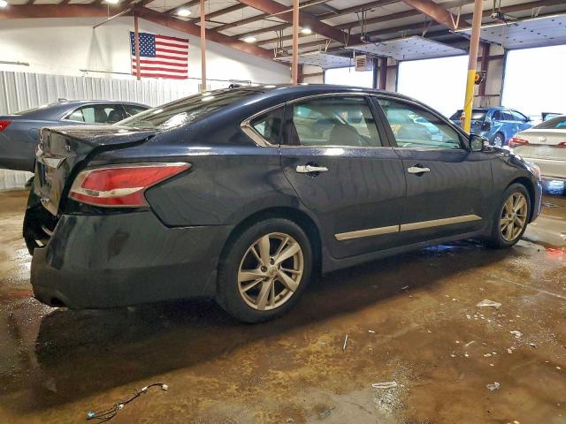 Nissan Altima 2.5 Image 2