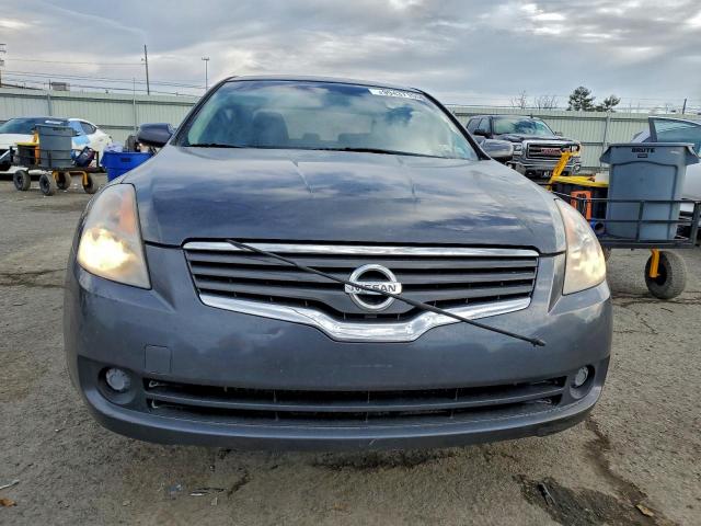 Nissan Altima 2.5 Image 12