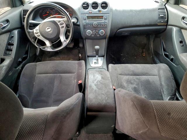 Nissan Altima 2.5 Image 10