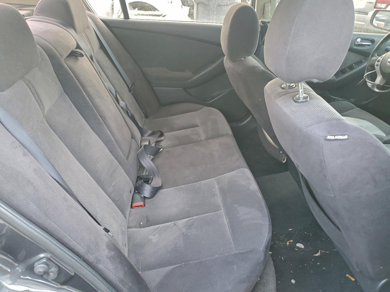 Nissan Altima 2.5 Image 11