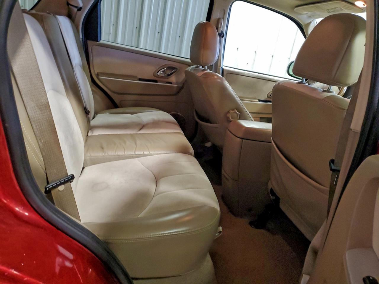 Mercury Mariner Image 6