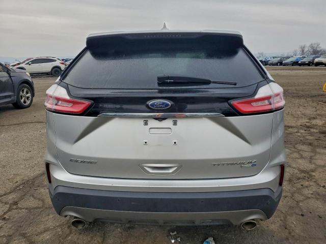 Ford Edge Titanium Image 7