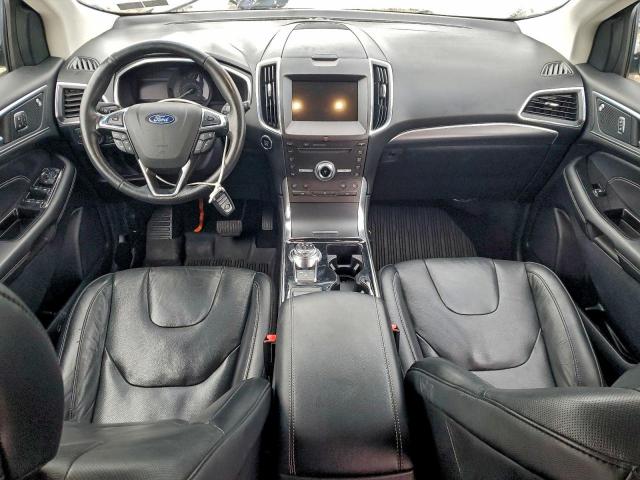 Ford Edge Titanium Image 10