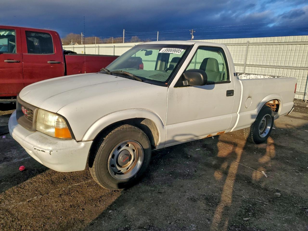 GMC Sonoma Image 1