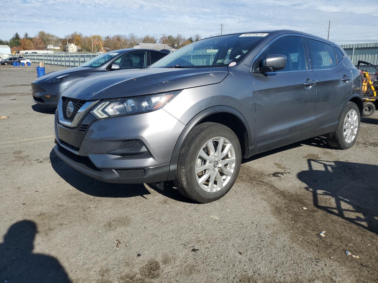 Nissan Rogue S Image 1