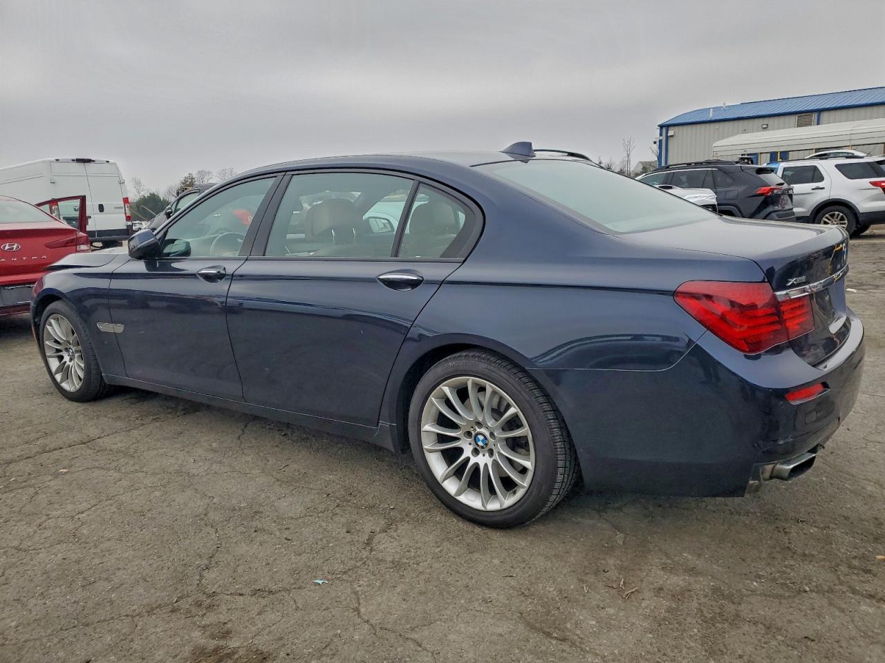 BMW 7 Series Lxi Image 2