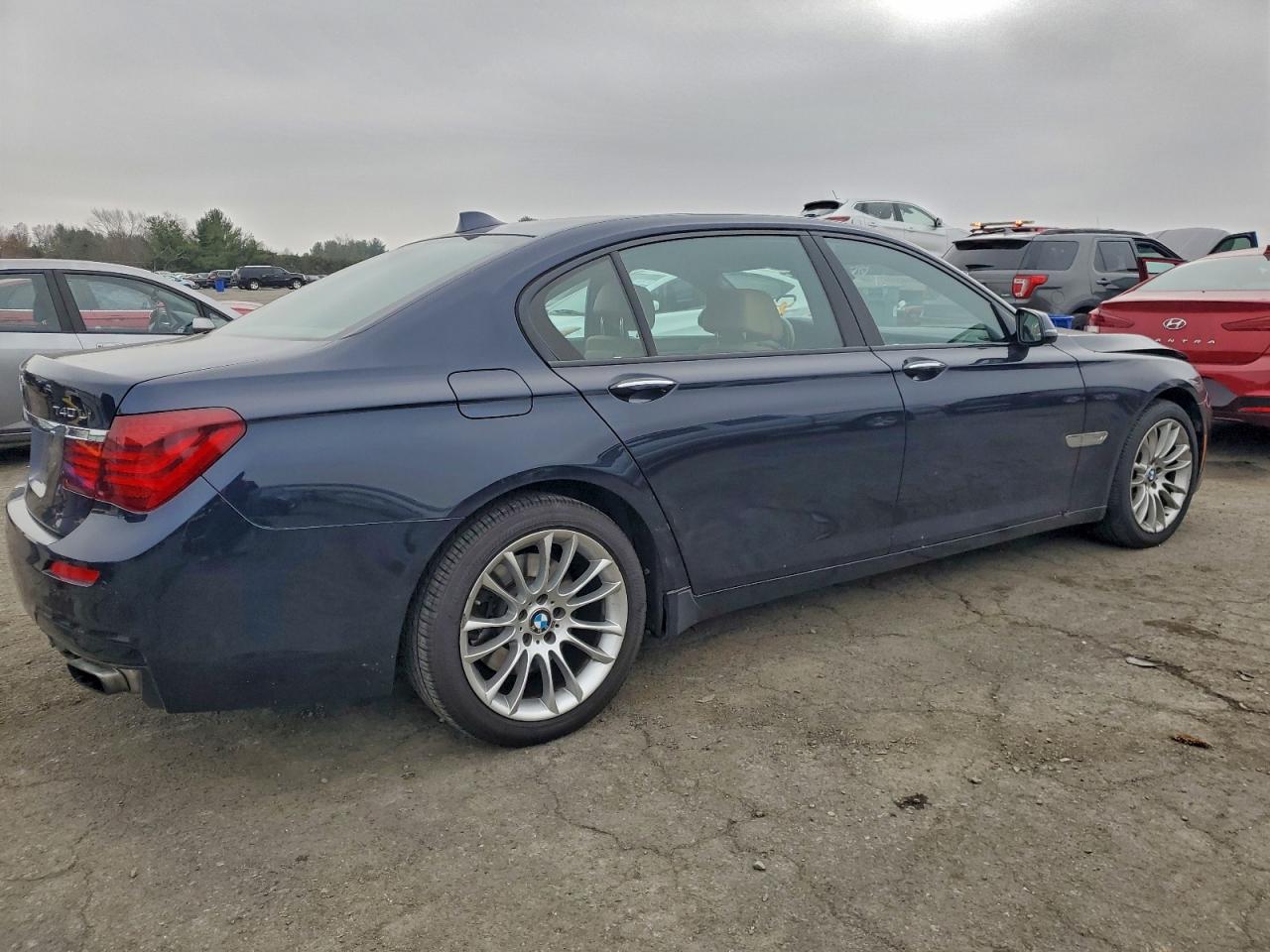 BMW 7 Series Lxi Image 3