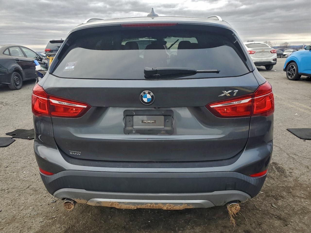 BMW X Series Xdrive28i Image 10