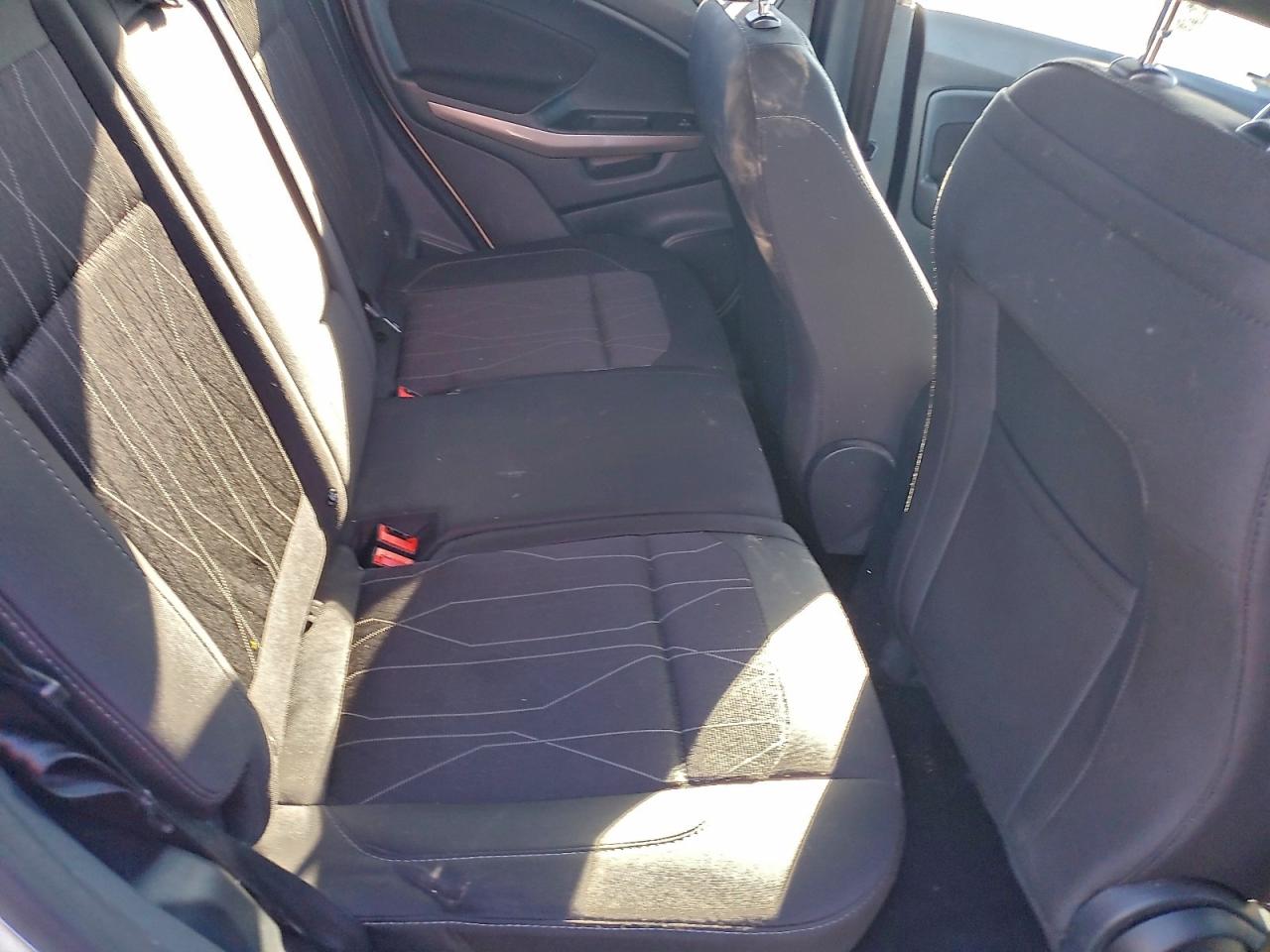 Ford EcoSport Se Image 9