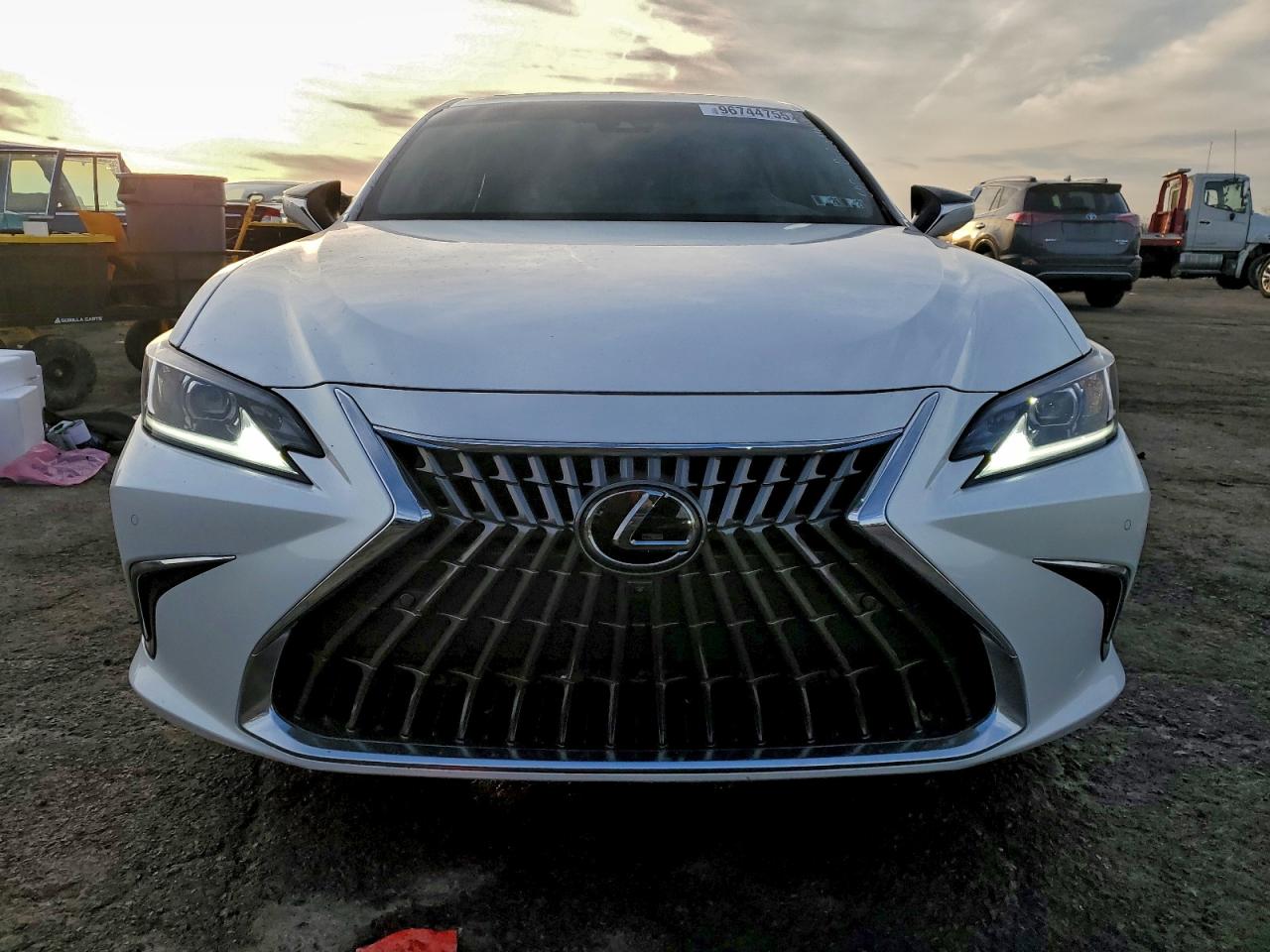 Lexus Es 350 Base Image 4